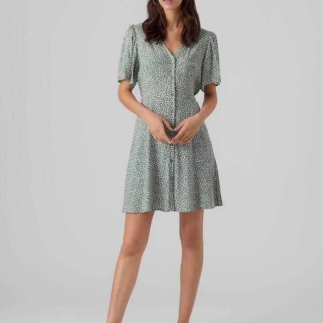 &Kappa;&omicron;&nu;&tau;ό VERO MODA