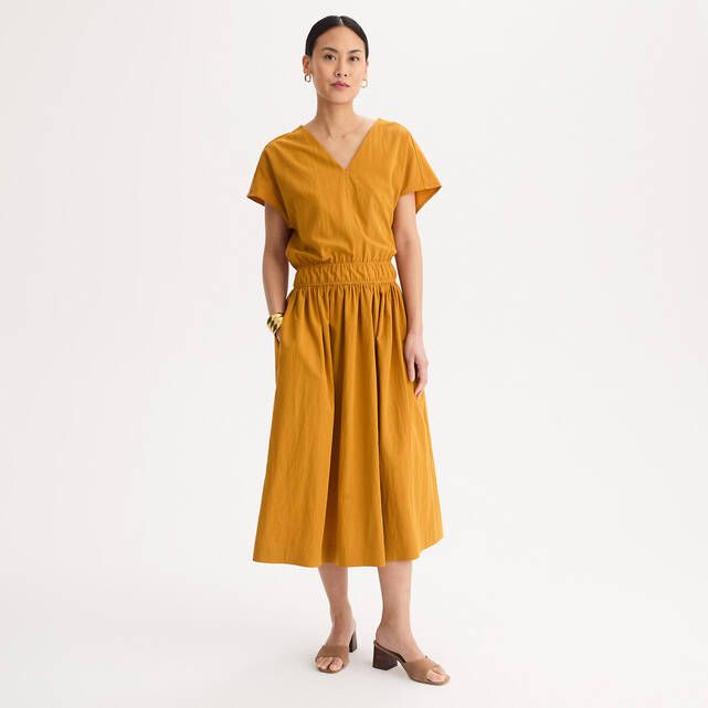 Anne Weyburn V-Neck
