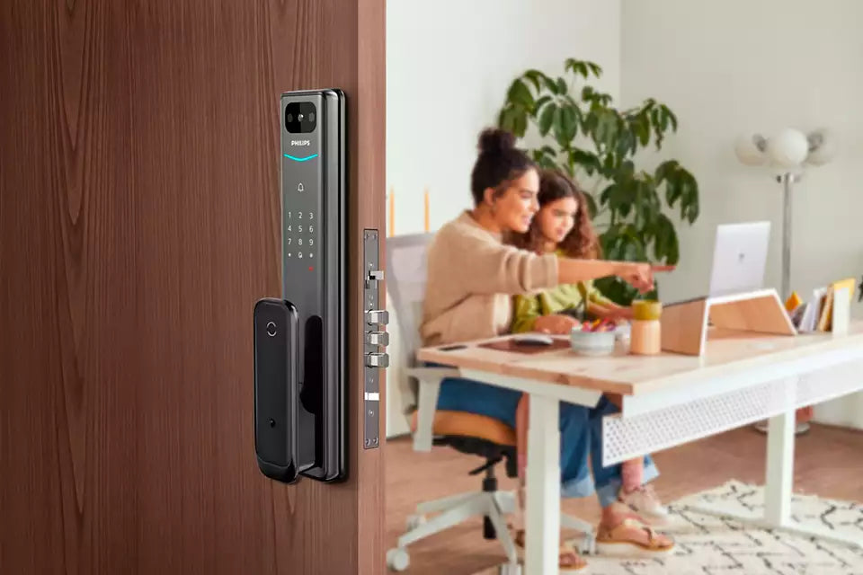 PHILIPS EasyKey Alpha-VP 智能視像門鎖（紅古銅／曜石黑）